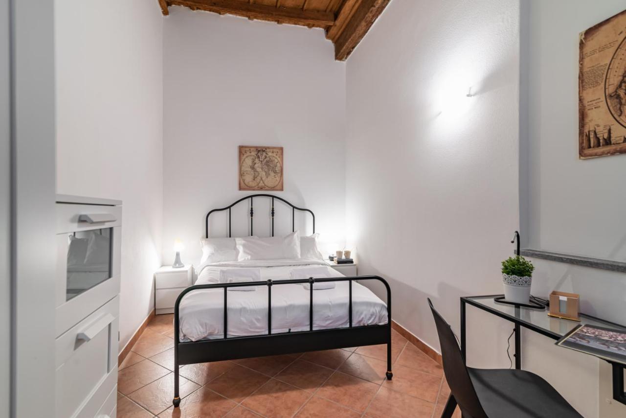 파비아 House Of Foscolo - Palazzo Cornazzani - By Host4U 아파트 외부 사진